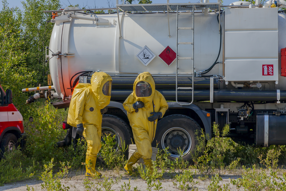 What A HazMat Emergency Response Team Can Do For Your Business